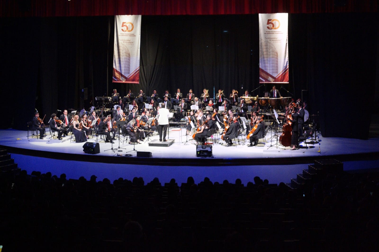 Orquestra Sinfónica de la UATx ofreció magno concierto en el CCU